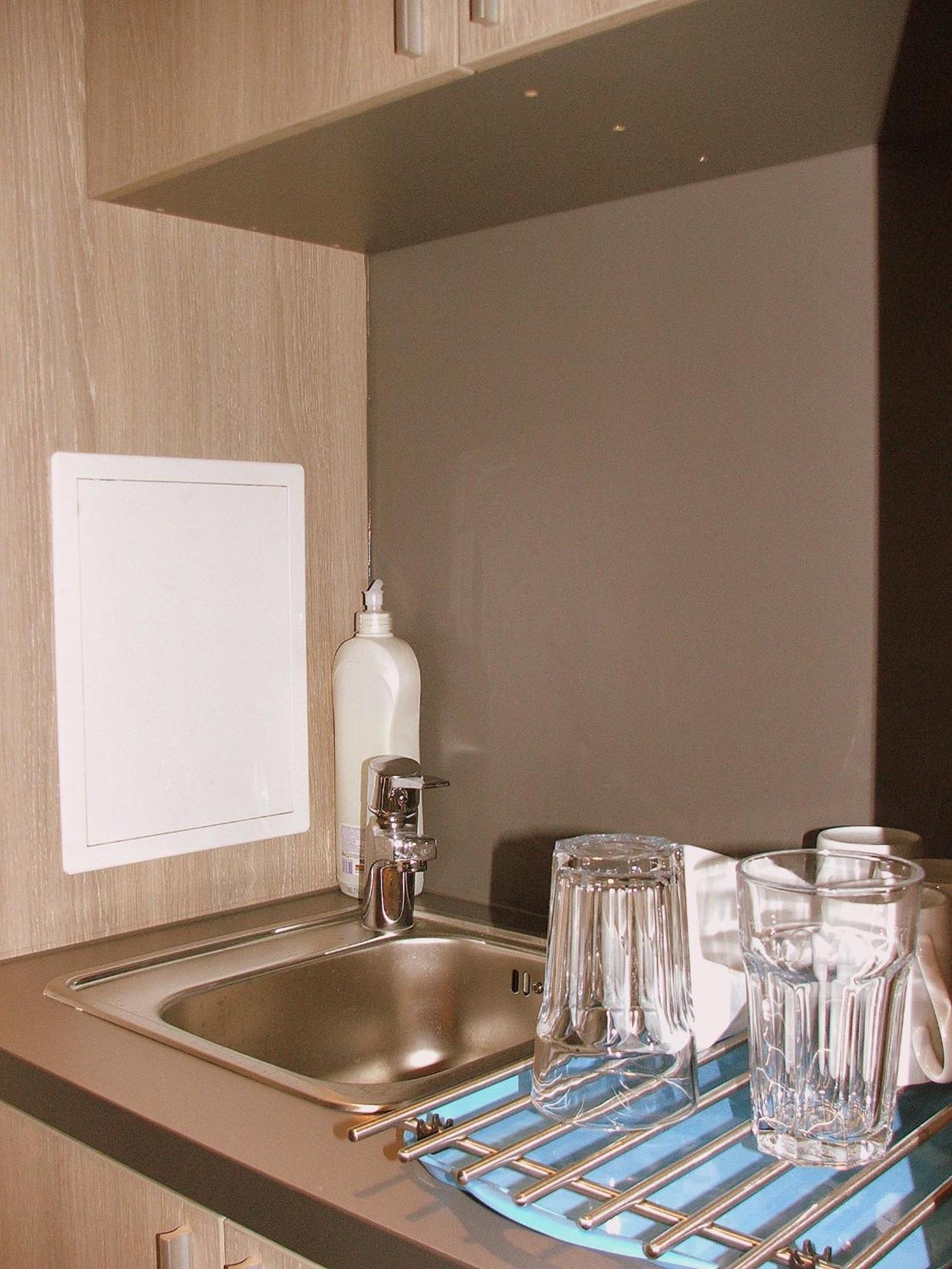 Moho S Hostel Вроцлав Екстериор снимка