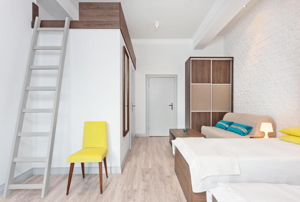 Moho S Hostel Вроцлав Екстериор снимка